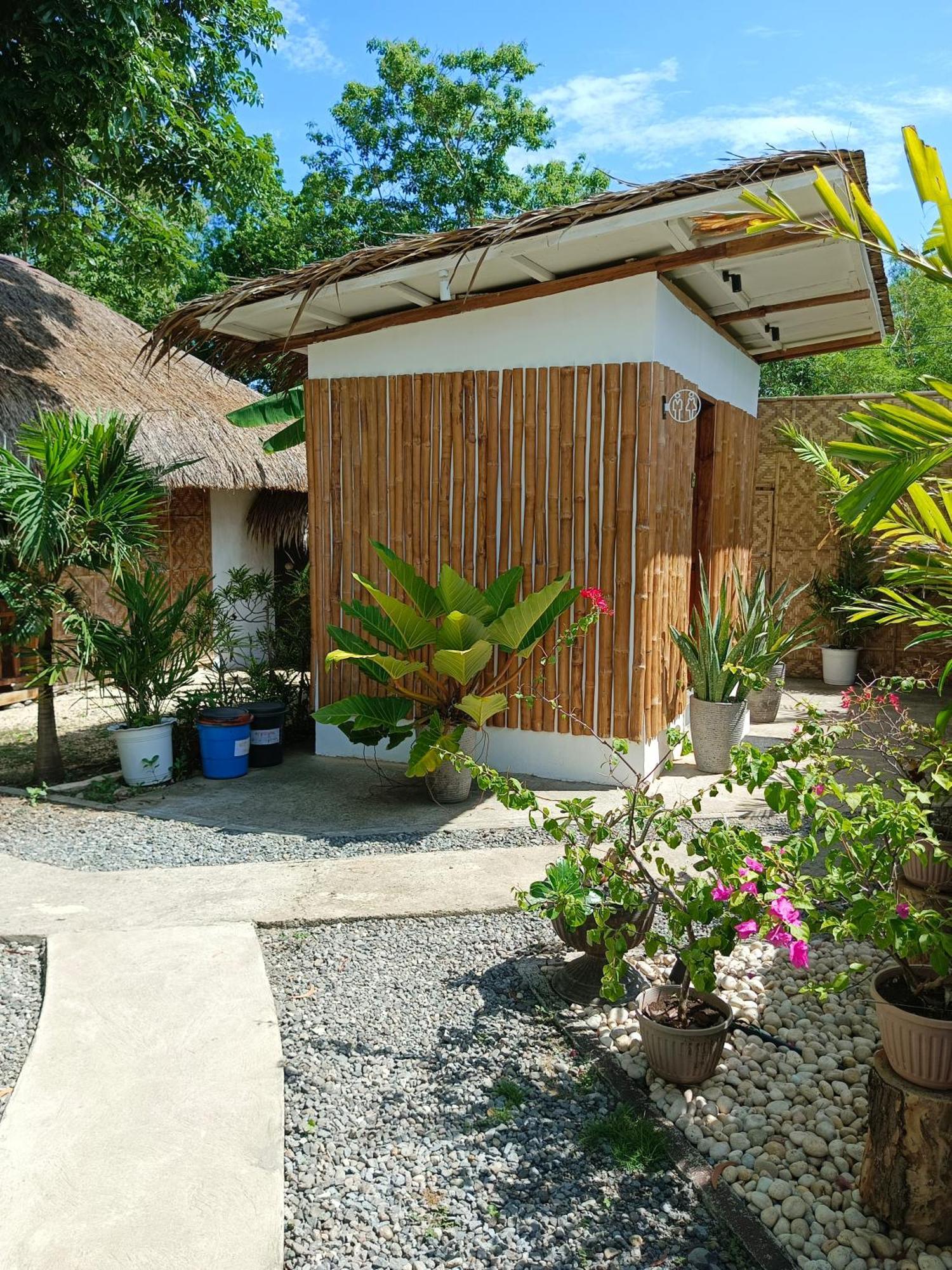 Alona Pawikan Resort