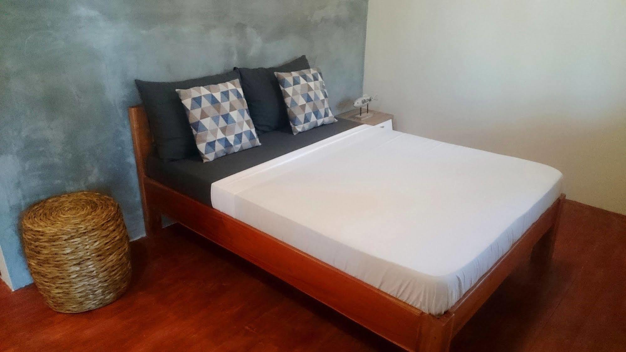 Alona Pawikan 3* Panglao